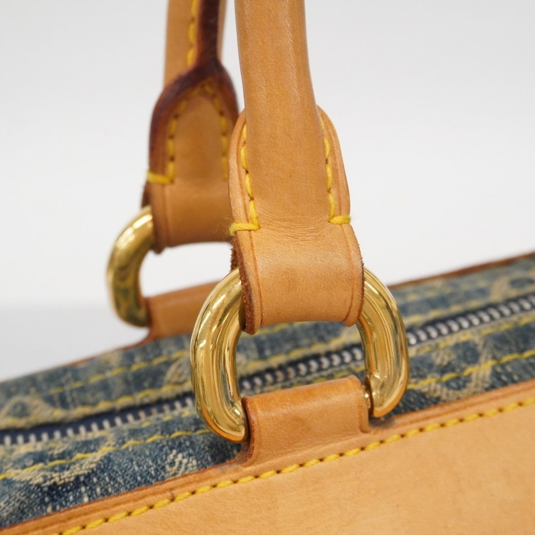 Chanel handbags - 15