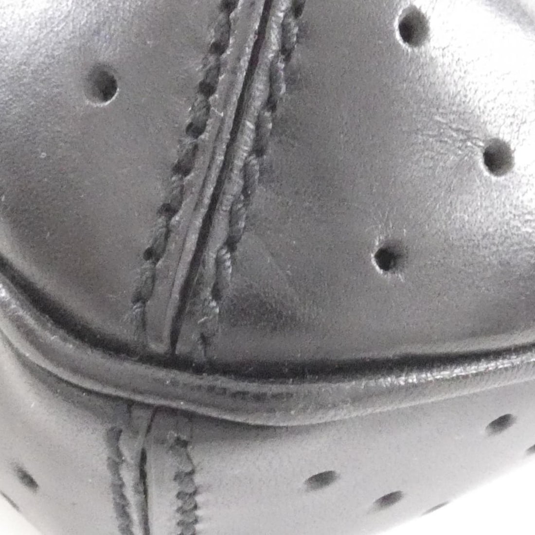 Gucci 114875 Shoulder Bag - 4