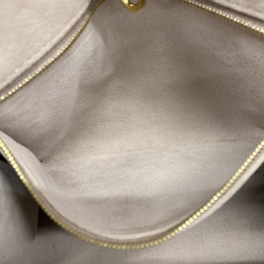 Chanel AP3012 Shoulder Bag - 12