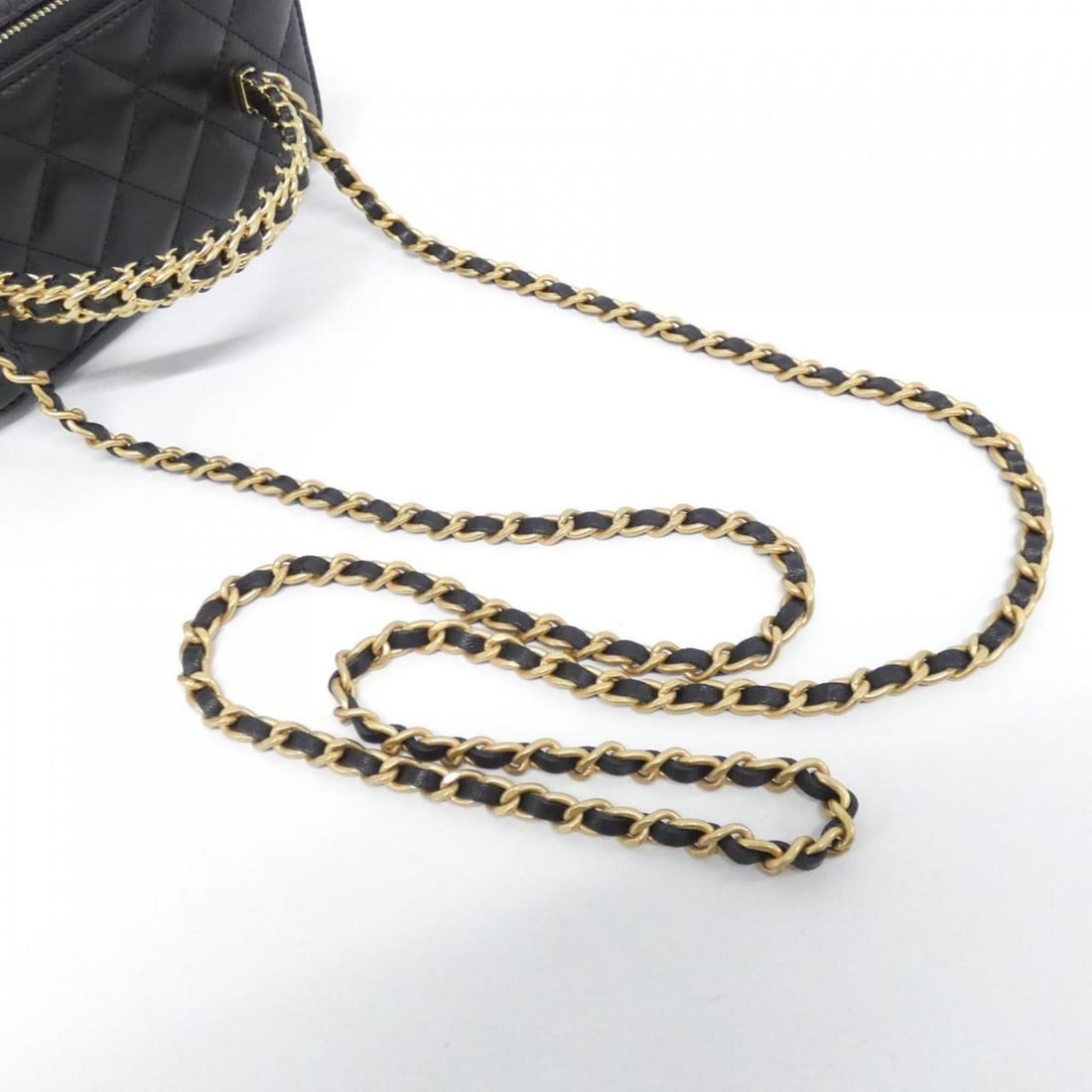 Chanel AP3012 Shoulder Bag - 8