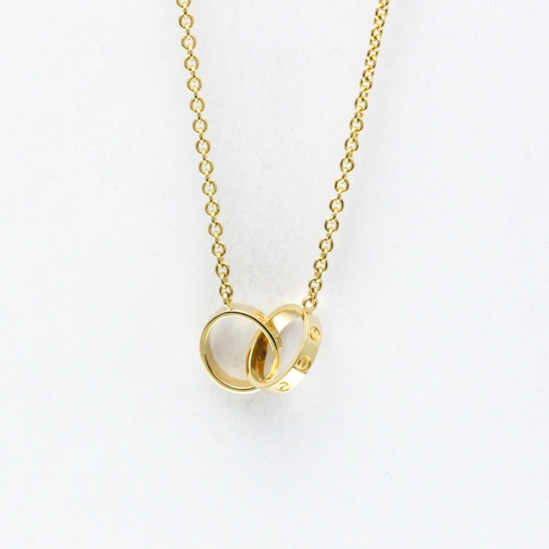 Cartier Baby Love Necklace Yellow Gold (18K) Women,Men Fashion Pendant Necklace (Gold): --- Catalog ---Category: SizeWeight: 6.7g / 0.23oz.Neck Circumference: 42 cm / 16.53''Category: DesignColor: GoldMetal: GoldStyle: FashionGender: Women,MenMaterial: Yellow gold (18K)Metal Purity: 18KN