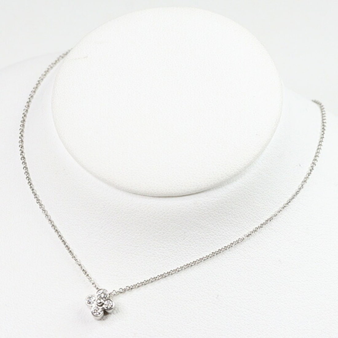 Tiffany Bezel Set Diamond Flower Pendant Platinum PT950 41cm Necklace (1 of 18)