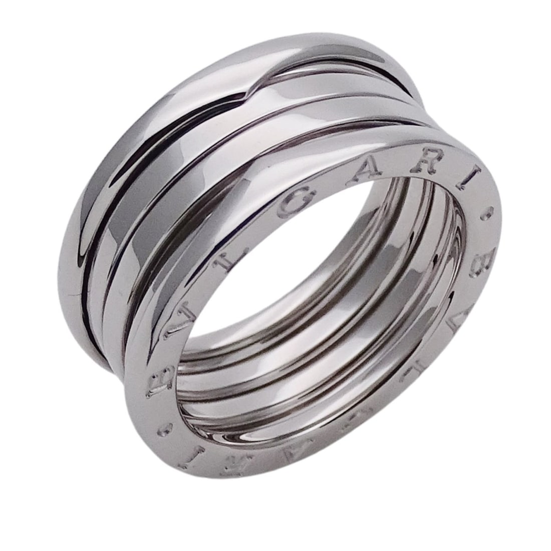 BVLGARI Ring for Women and Men, Brand 750WG B-zero1 3-Band White Gold #60 Approx. Size 19 Jewelry: --- Catalog ---Category: SizeUS Size: 10Brand Size: 60Category: DesignType: Band ringColor: White goldGender: Men,WomenMaterial: White gold (18K)Category: GeneralBrand: BvlgariCountry of Origin: Italy