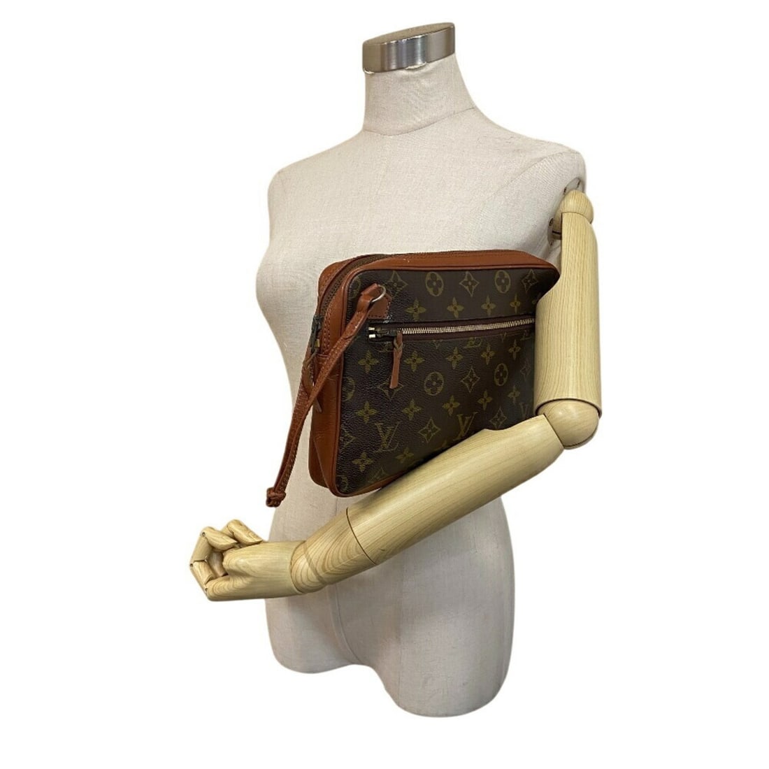 Cartier Tank Mars Ring - 15