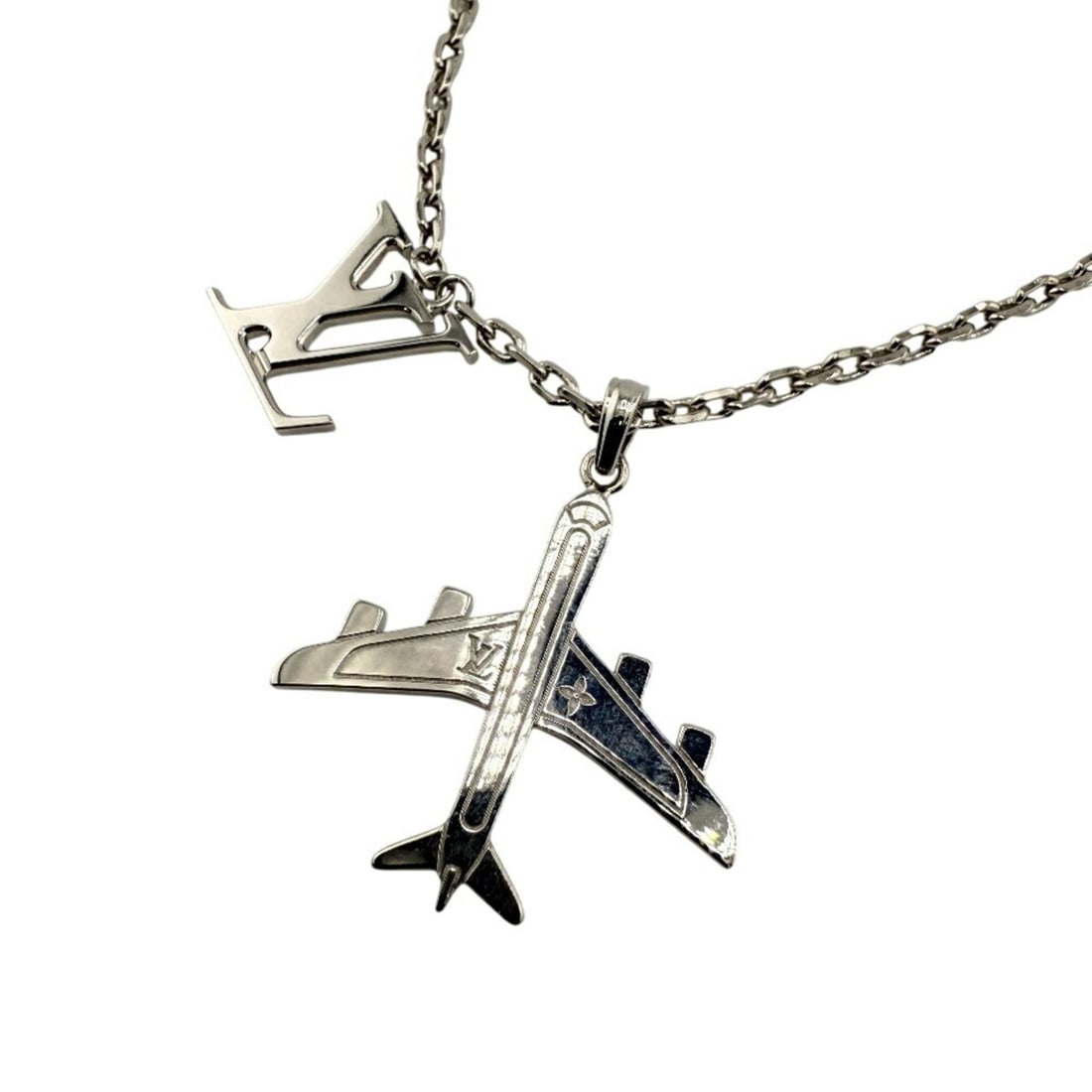 LOUIS VUITTON MP3157 LV Plane Pendant Necklace with Airplane Motif, Silver, Chain, Men's: --- Catalog ---Category: SizeNeck Circumference: 34 cm / 13.38''Category: DesignColor: SilverGender: MenMaterial: MetalPendant Type: PendantNecklace Type: Neck chainCategory: GeneralMPN: MP3157Brand: