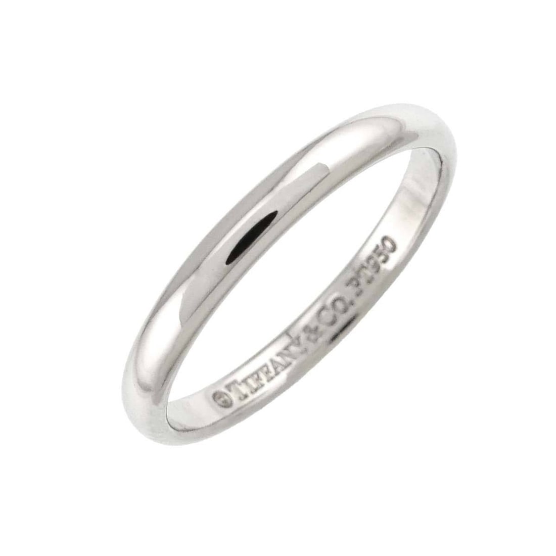 Tiffany & Co. Forever Ring, size 4.5, 2mm wide, platinum.: --- Catalog ---Category: SizeJP Size: 4.5US Size: 3Category: DesignType: Band ringGender: WomenMaterial: Platinum 950Category: GeneralBrand: Tiffany--- Item List ---Section: ConditionRanking: Rank SA