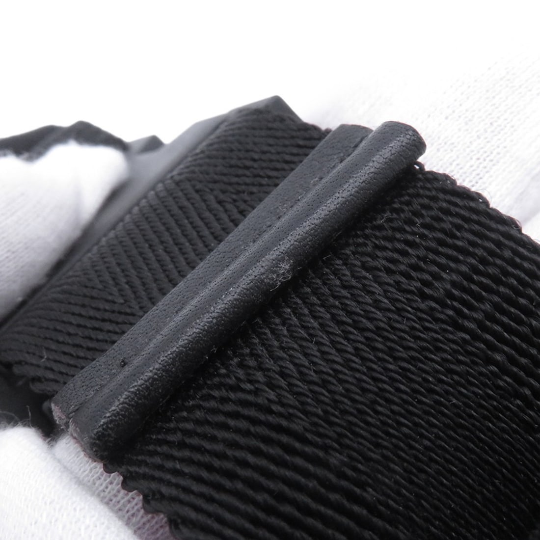 Van Cleef & Arpels Frivole Small Ring - 16