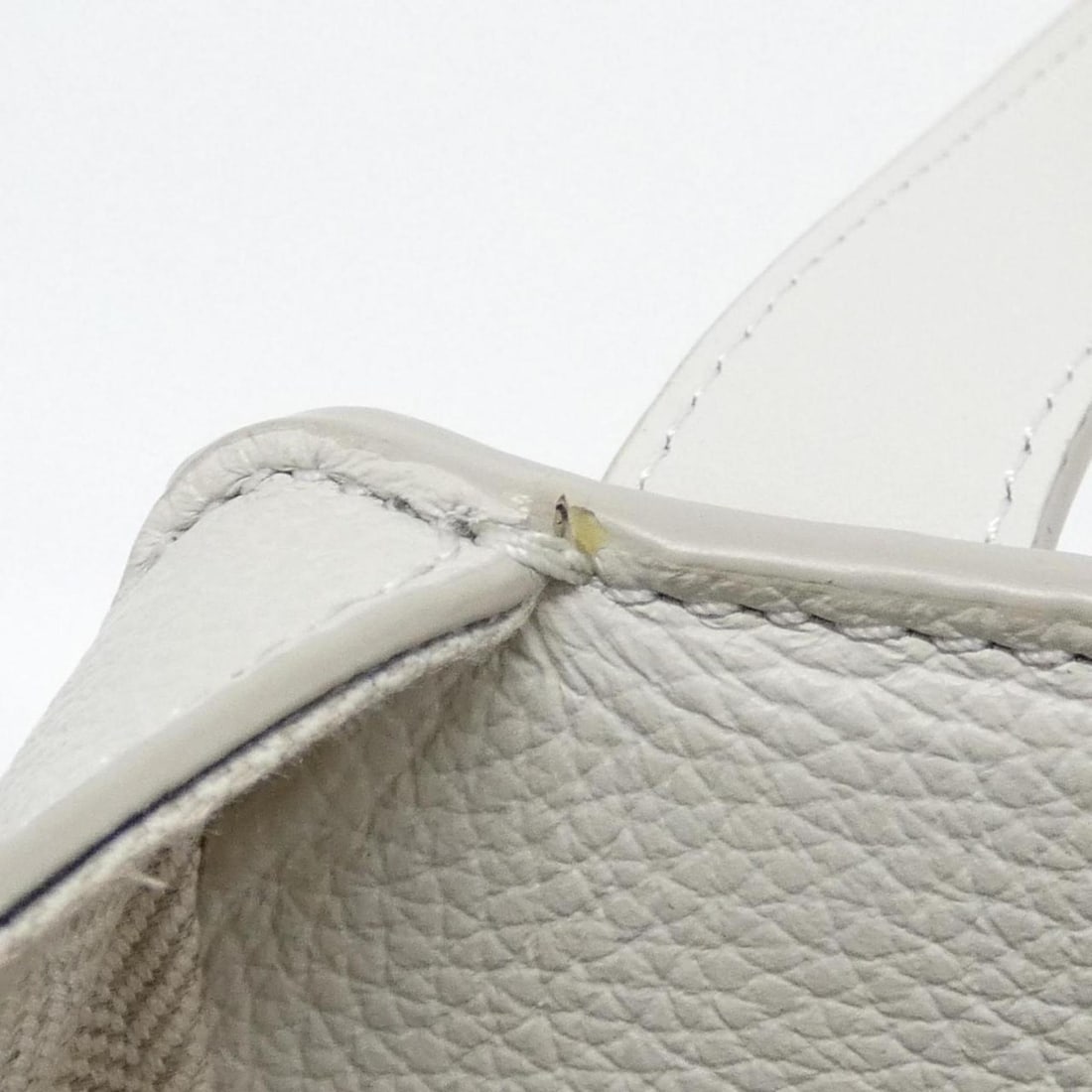 Hermes Diamond Ring - 9