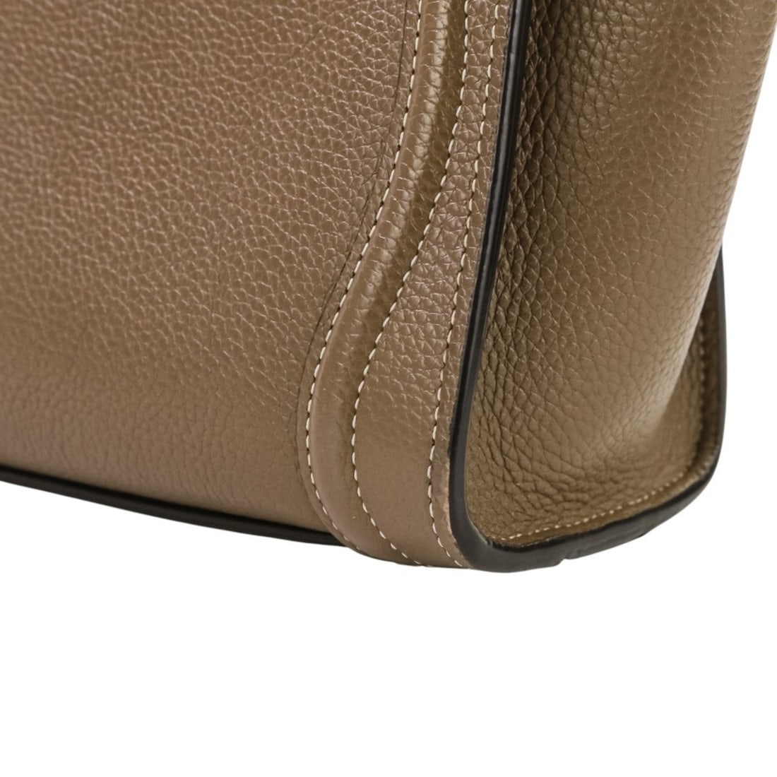 Chanel John Parisian Ring - 16