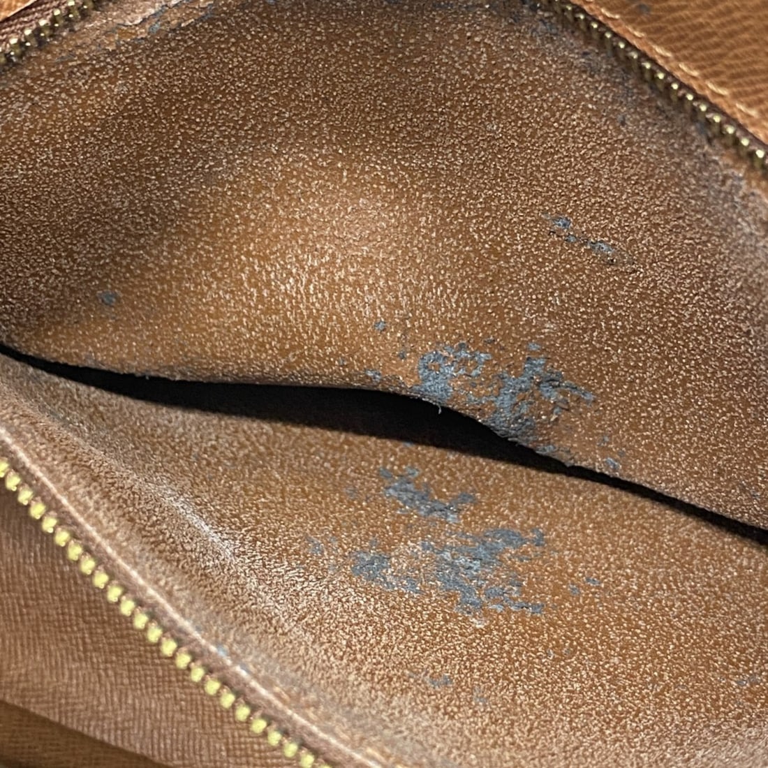 Cartier C de Ring - 7