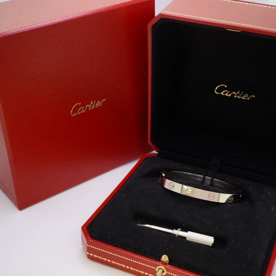 Cartier C de Ring - 8