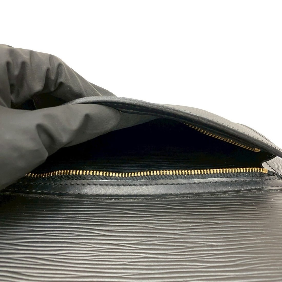 Chanel John Parisian Ring - 10