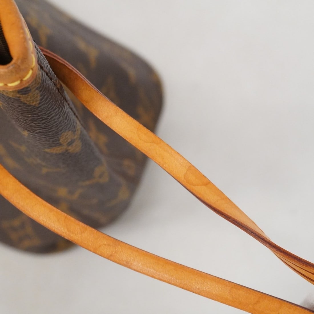 Chanel Ultra Collection Large Ring - 12