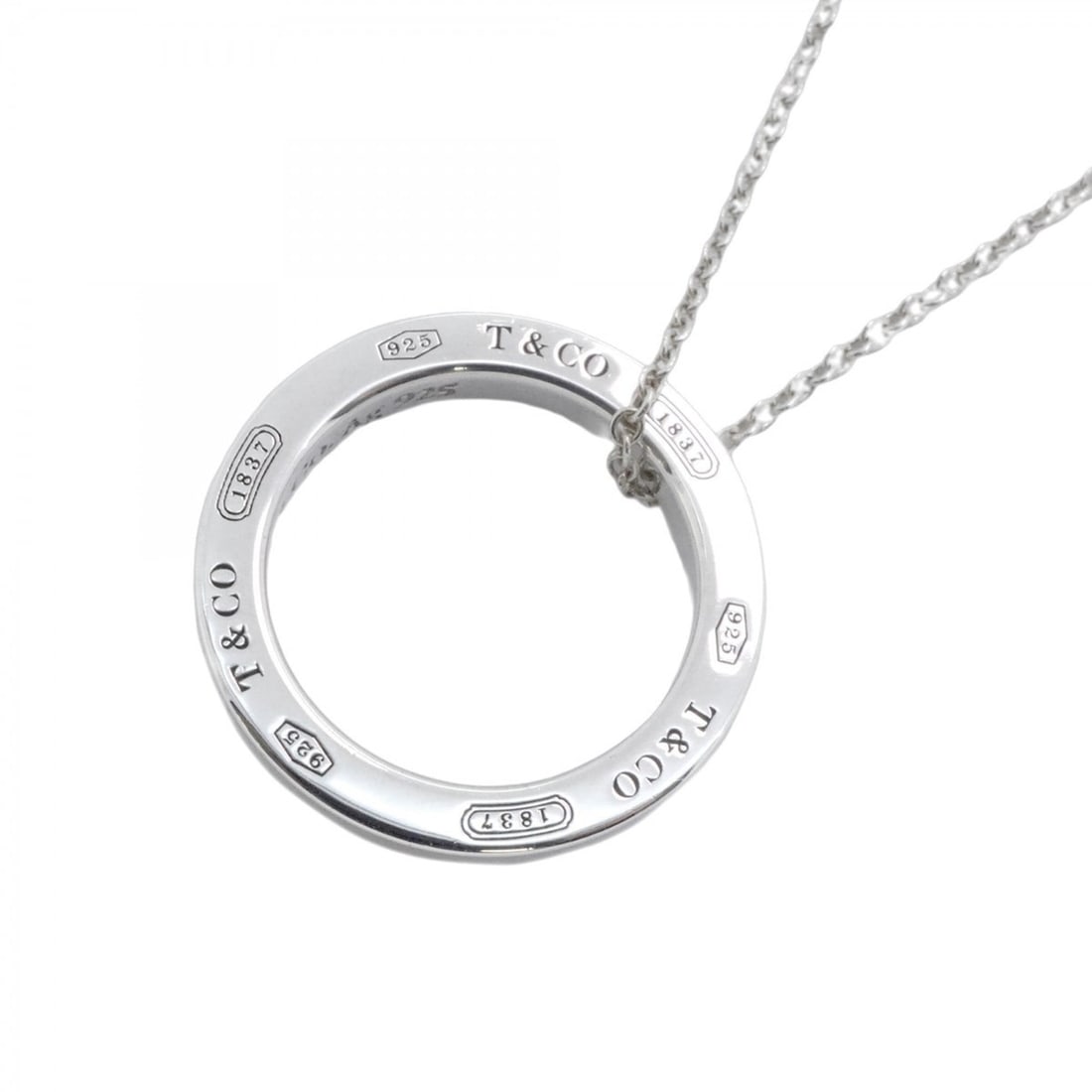 Tiffany Narrow Circle Necklace 1837, 925 Sterling Silver, Women's, P2070565: --- Catalog ---Category: SizePendant Size: 17.8mm x 17.8mm / 0.7'' x 0.7''Neck Circumference: 40.5 cm / 15.94''Category: DesignGender: WomenMaterial: Silver 925Necklace Type: NecklaceCategory: