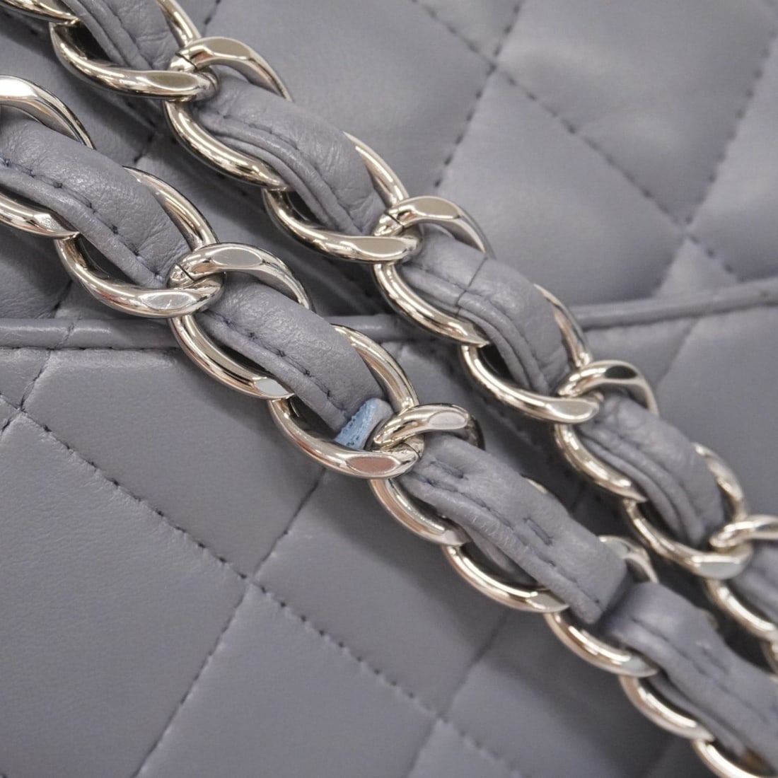 Cartier Trinity Small Ring - 16