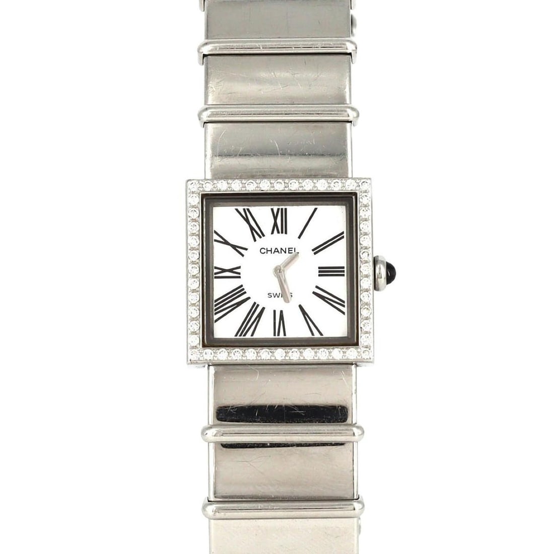 Chanel Mademoiselle D H0830 SS Quartz Watch: --- Catalog ---Category: SizeWrist Size: 14cm / 5.51''Case Diameter: 22.5mm / 0.89''Category: DesignType: WristwatchGender: WomenColor (Dial): WhiteMaterial (Band): Stainless steelMaterial (Case): Sta