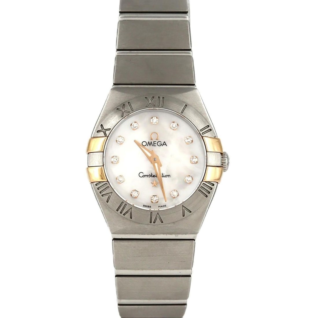 Omega Constellation Brushed RG Combi 12P 123.20.24.60.55.005 SSxPG Quartz Watch: --- Catalog ---Category: SizeCase Diameter: 24mm / 0.94''Category: DesignType: WristwatchGender: WomenColor (Dial): WhiteMaterial (Band): Stainless steelMaterial (Case): Pink gold, Stainless steelCate