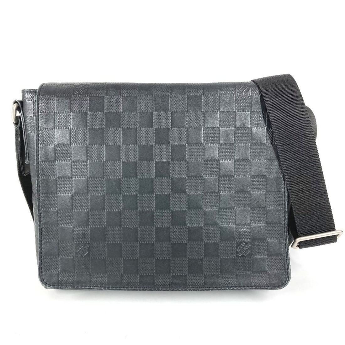 LOUIS VUITTON N41033 Damier Infini District PM Bag, Flap, Crossbody, Shoulder Leather, Onyx, Black,: --- Catalog ---Category: SizeSize (HxWxD): 23cm x 27.5cm x 5.5cm / 9.05'' x 10.82'' x 2.16''Category: DesignType: Shoulder bagColor: Black, OnyxGender: Men,WomenMaterial: Damier Infini Category: Gener