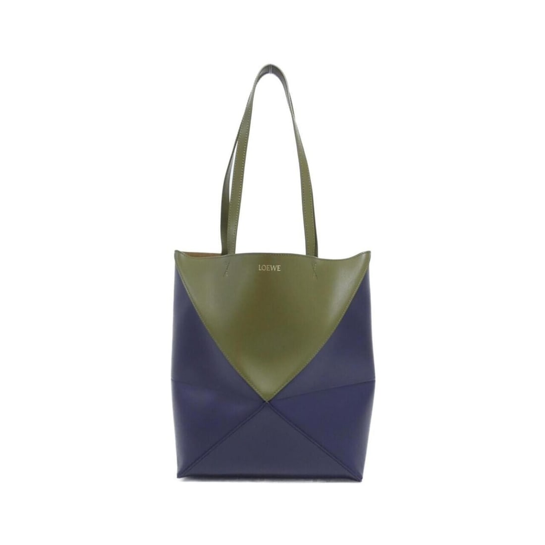 Loewe Puzzle Fold Tote A779G50X18 Handbag: --- Catalog ---Category: SizeSize (HxWxD): 31cm x 25.5cm x 15cm / 12.2'' x 10.03'' x 5.9''Category: DesignType: HandbagColor: Blue, OliveGender: Women,MenMaterial: Leather Leather/Fur Type: