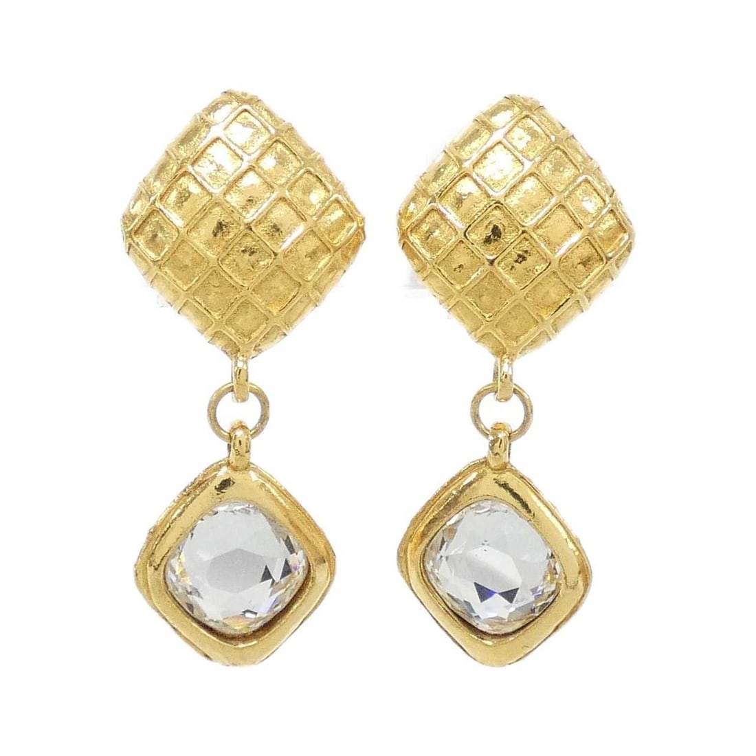 Chanel Earrings: --- Catalog ---Category: SizeSize (HxWxD): 55.00mm x 22.00mm / 2.17'' x 0.87''Category: DesignType: Clip earringsColor: ClearGender: WomenCategory: GeneralBrand: Chanel--- Item List ---Section: