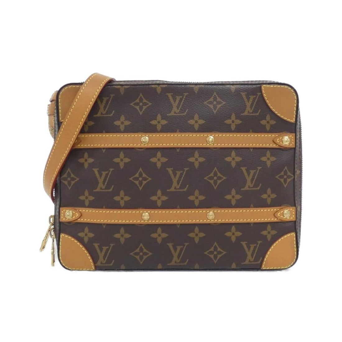Louis Vuitton Monogram Soft Trunk Messenger PM M68494 Shoulder Bag: --- Catalog ---Category: SizeWeight: 470g / 1.03lb.Size (HxWxD): 21cm x 26cm x 5cm / 8.26'' x 10.23'' x 1.96''Strap Length: 90cm - 110cm / 35.43'' - 43.3''Category: DesignType: Shoulder bagColor: