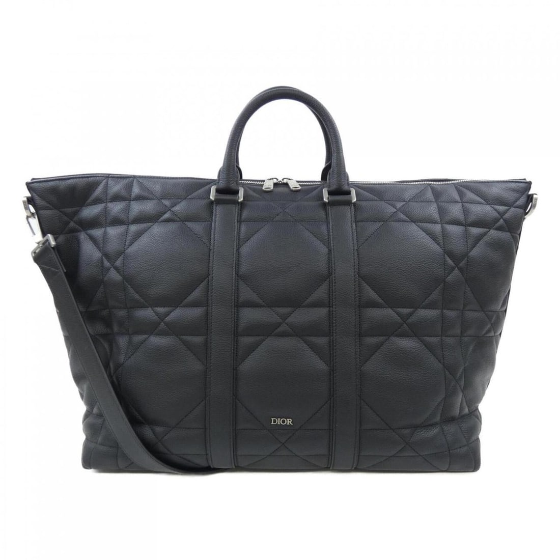 Christian Dior Dior DIOR WEEKENDER 40 Weekender Maxi Cannage Handbag: --- Catalog ---Category: SizeSize (HxWxD): 32.5cm x 57.5cm x 22cm / 12.79'' x 22.63'' x 8.66''Category: DesignType: Handbag, Weekend bagColor: BlackGender: WomenMaterial: Leather Category: