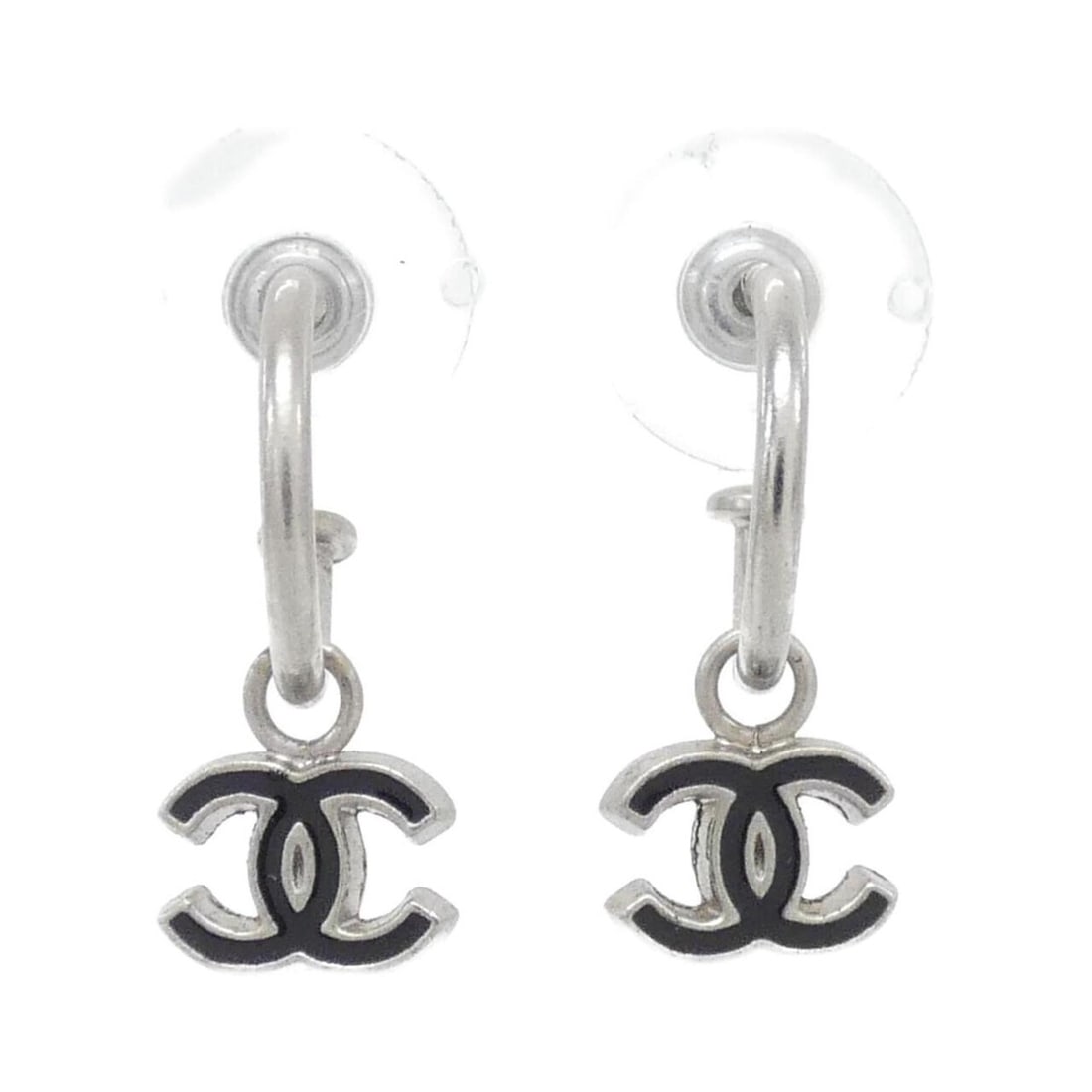 Chanel earrings (1 of 10)