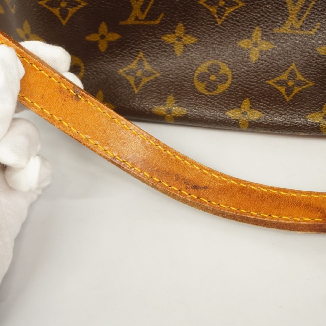 Chanel shoulder bag - 10