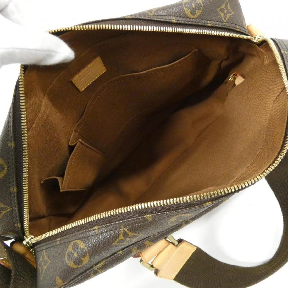 Chanel 02997 Brooch - 10