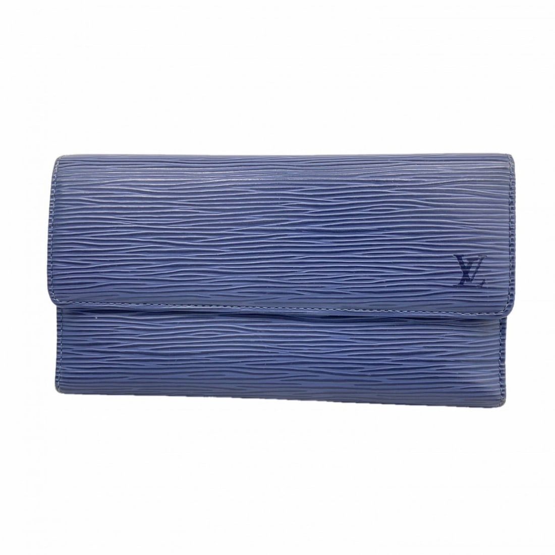 Louis Vuitton Epi Porte Tresor International Tri-fold Wallet M6338G Myrtille Women's: --- Catalog ---Category: SizeSize (HxWxD): 10.5cm x 19cm x 2cm / 4.13'' x 7.48'' x 0.78''Category: DesignType: Long wallet (tri-fold)Color: MyrtilleGender: WomenCategory: GeneralMPN: M6338GBrand: Loui