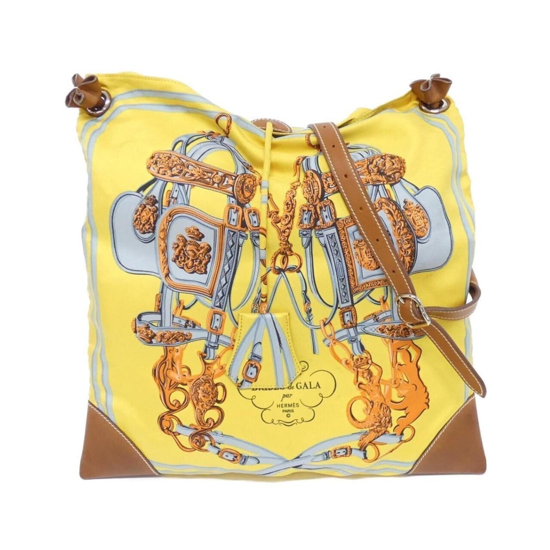Hermes Hermès BRIDES DE GALA Silky City PM 060324CK Shoulder Bag: --- Catalog ---Category: SizeSize (HxWxD): 34cm x 33cm x 1cm / 13.38'' x 12.99'' x 0.39''Category: DesignType: Shoulder bagColor: Fauve, JauneGender: WomenMaterial: Silk , Barenia leather Hardware