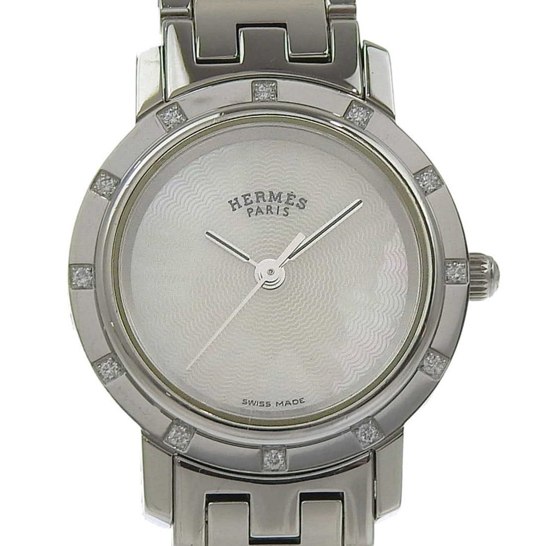 Hermès Clipper Nacre Women's Watch, 12 Diamonds, CL4.230, Stainless Steel, Quartz Movement, Analog: --- Catalog ---Category: SizeWrist Size: 16cm / 6.29''Case Diameter: 29mm / 1.14''Category: DesignType: WristwatchGender: WomenColor (Dial): White shellMaterial (Band): Stainless steelMaterial (Case):