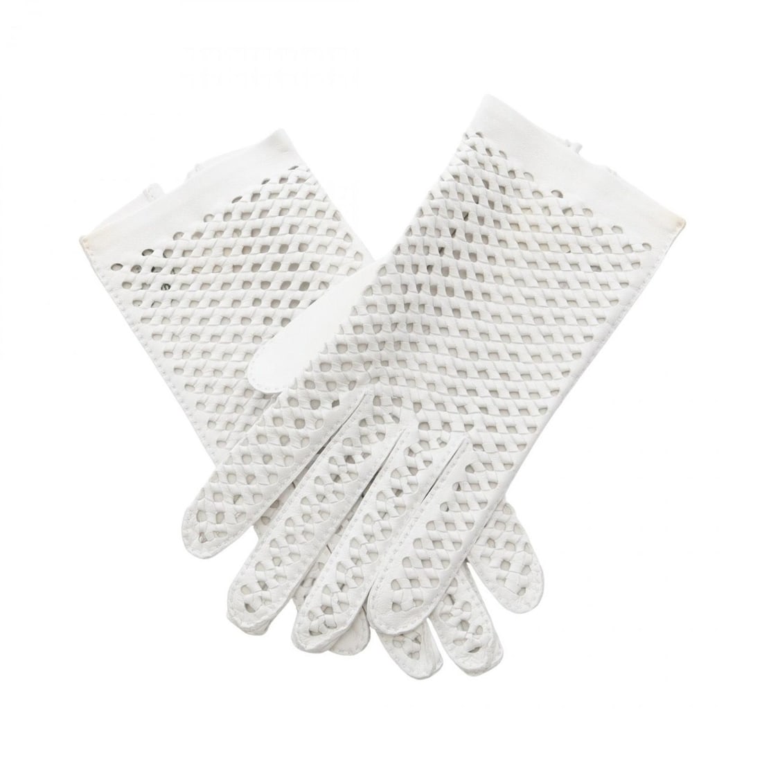 Hermes HERMES gloves, clothing, lambskin (sheep leather), women's, white: --- Catalog ---Category: SizeTotal Length: 22cm / 8.66''Category: DesignType: Warm glovesColor: WhiteGender: WomenMaterial: Leather Leather/Fur Type: LambskinCategory: GeneralBrand: Hermes--- Item Lis