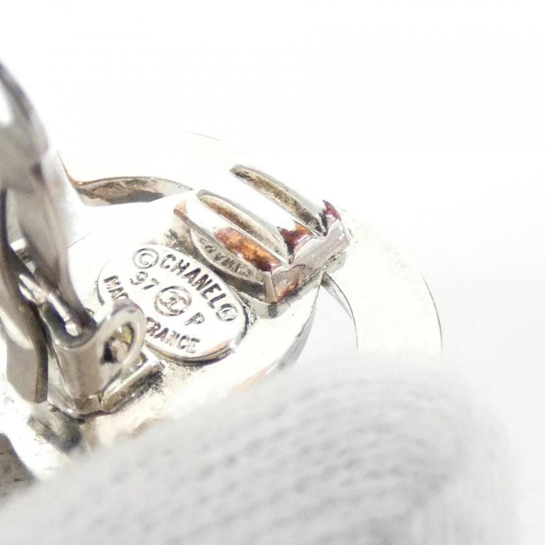 Chanel 05804 Earrings - 7