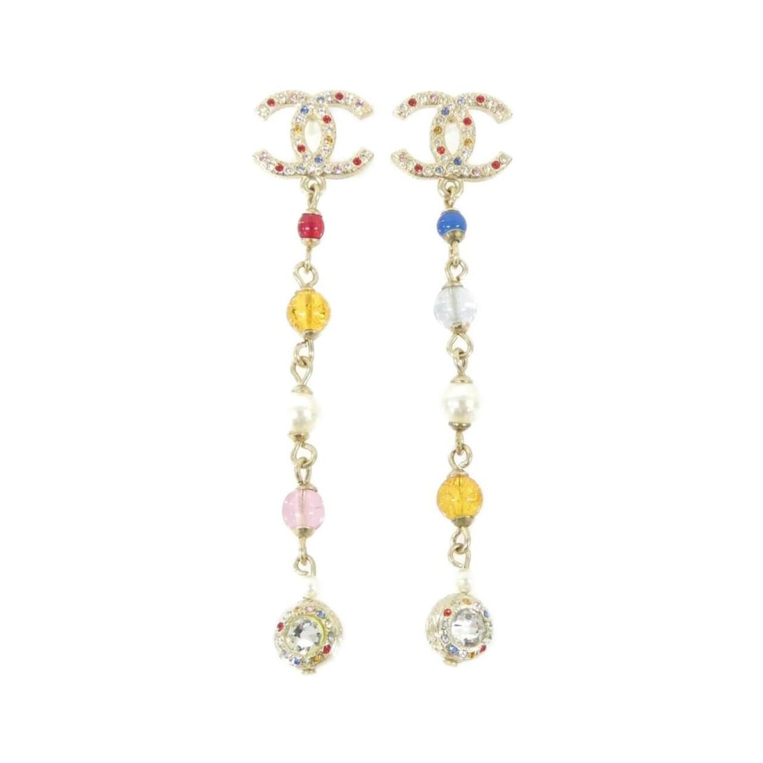 Chanel AB3108 earrings: --- Catalog ---Category: SizeSize (HxWxD): 82.00mm x 17.00mm / 3.23'' x 0.67''Category: DesignType: Drop earringsColor: Clear, Multi-color, WhiteGender: WomenMaterial: Artificial pearlCategory: