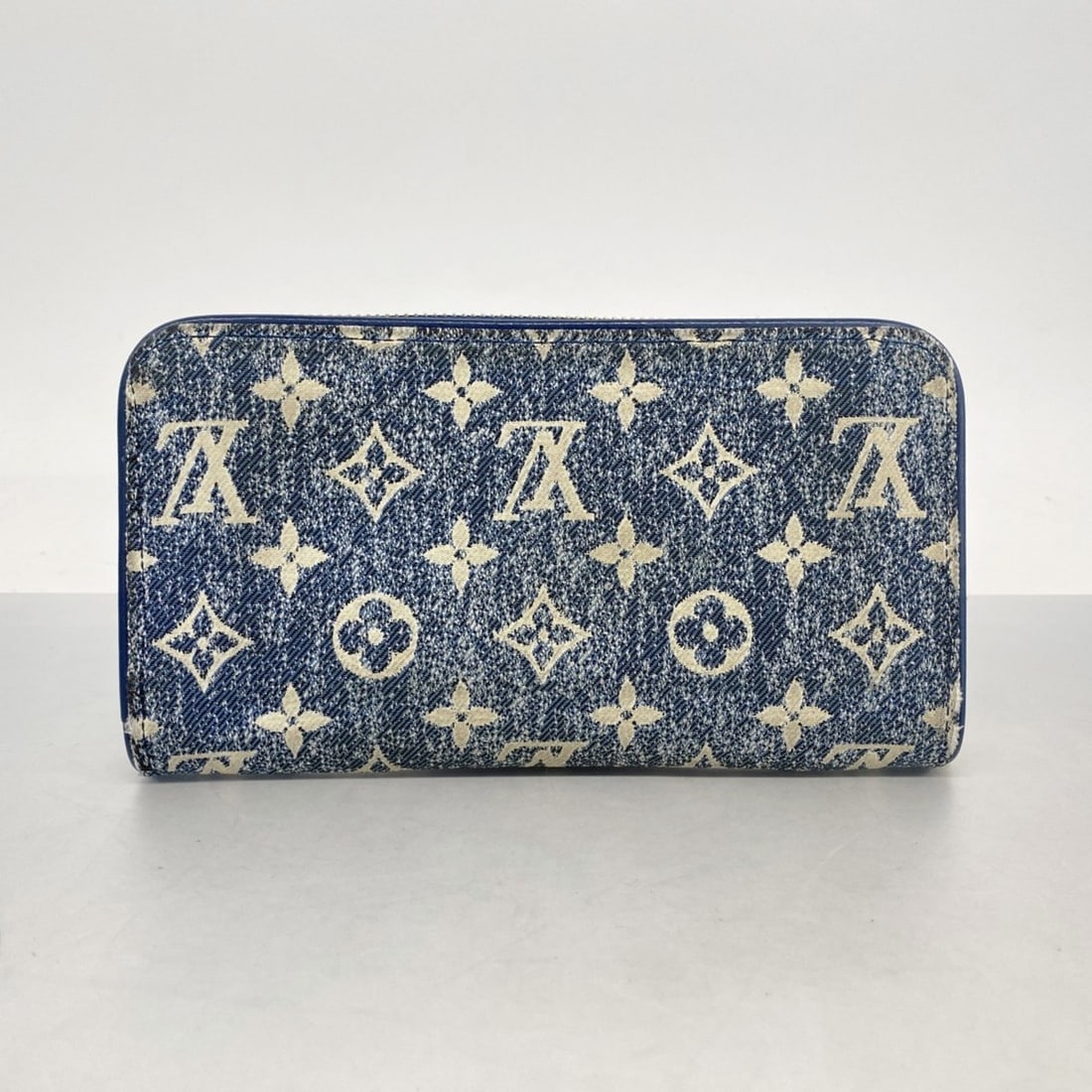 Chanel shoulder bag - 14