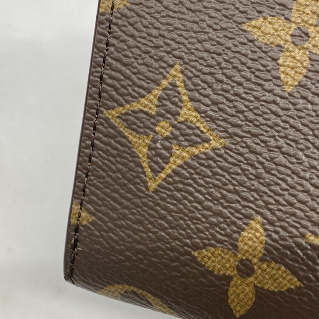 Chanel AB4726 Brooch - 5