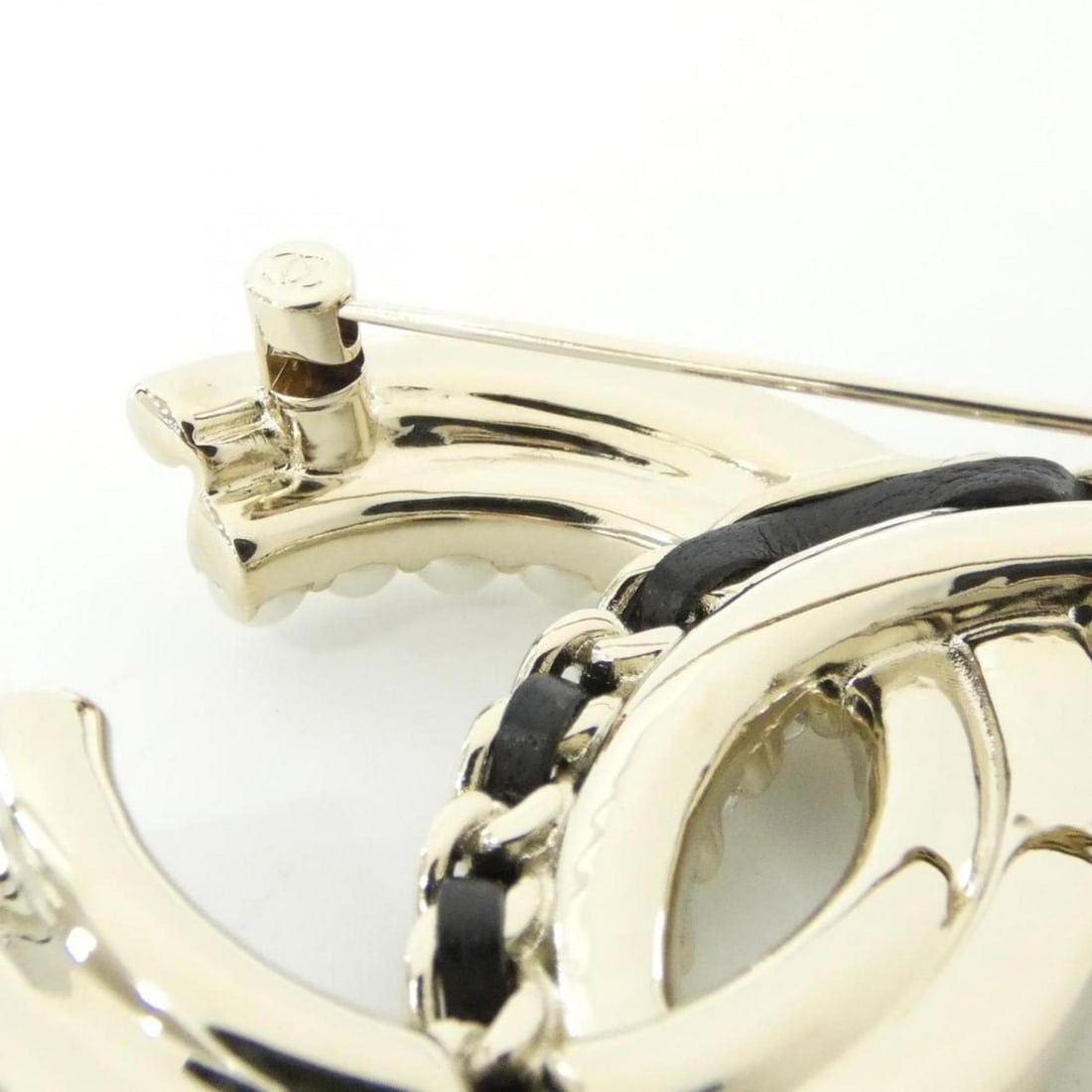 Chanel AB8609 Brooch - 3