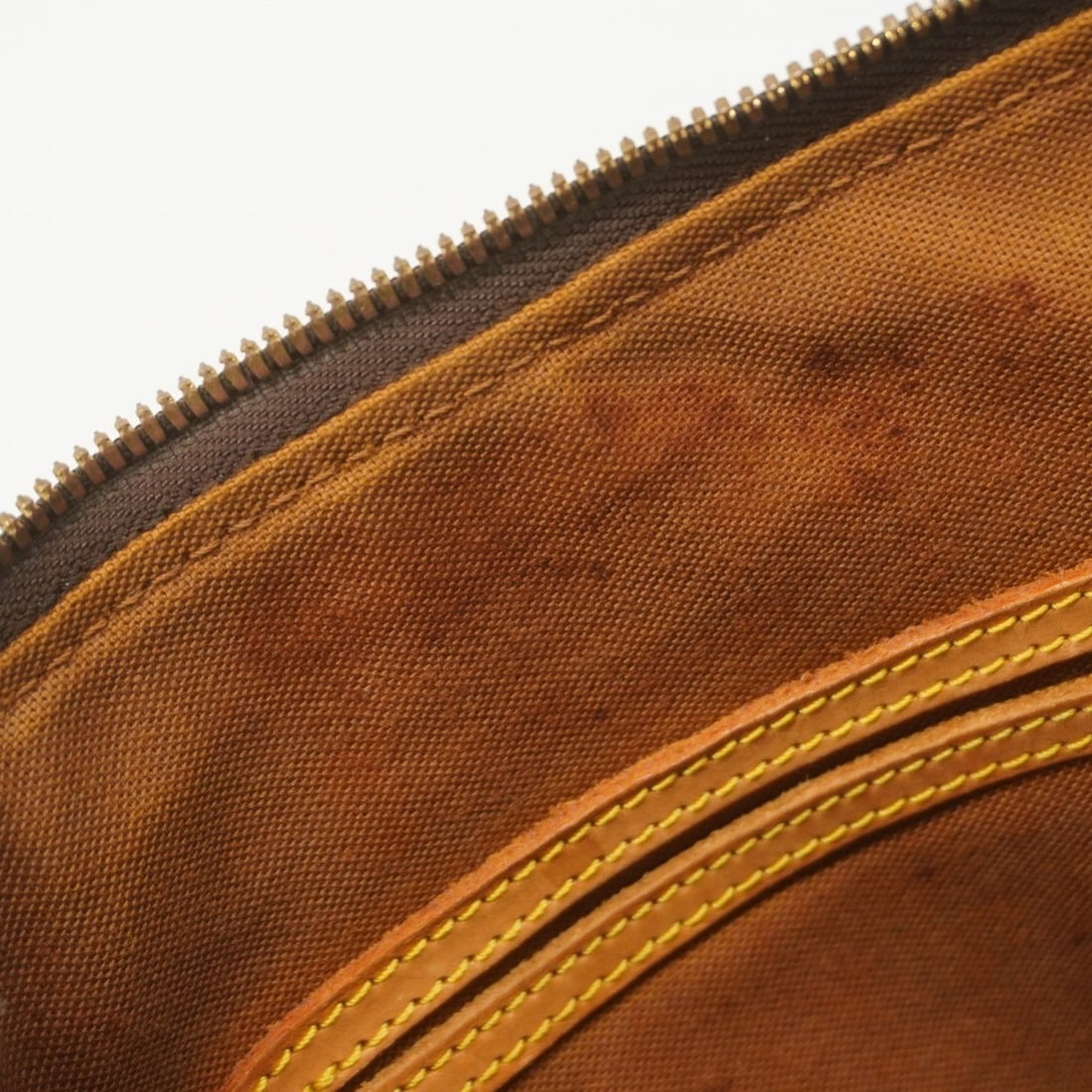 Chanel 93748 Backpack - 11