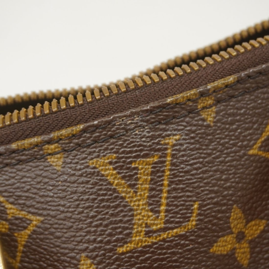 Chanel 93748 Backpack - 12