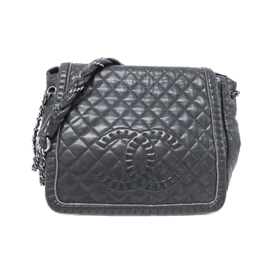 Chanel shoulder bag: --- Catalog ---Category: SizeSize (HxWxD): 25cm x 28cm x 15cm / 9.84'' x 11.02'' x 5.9''Category: DesignType: Shoulder bagColor: BlackGender: WomenMaterial: Leather Leather/Fur Type: CalfskinCategory: