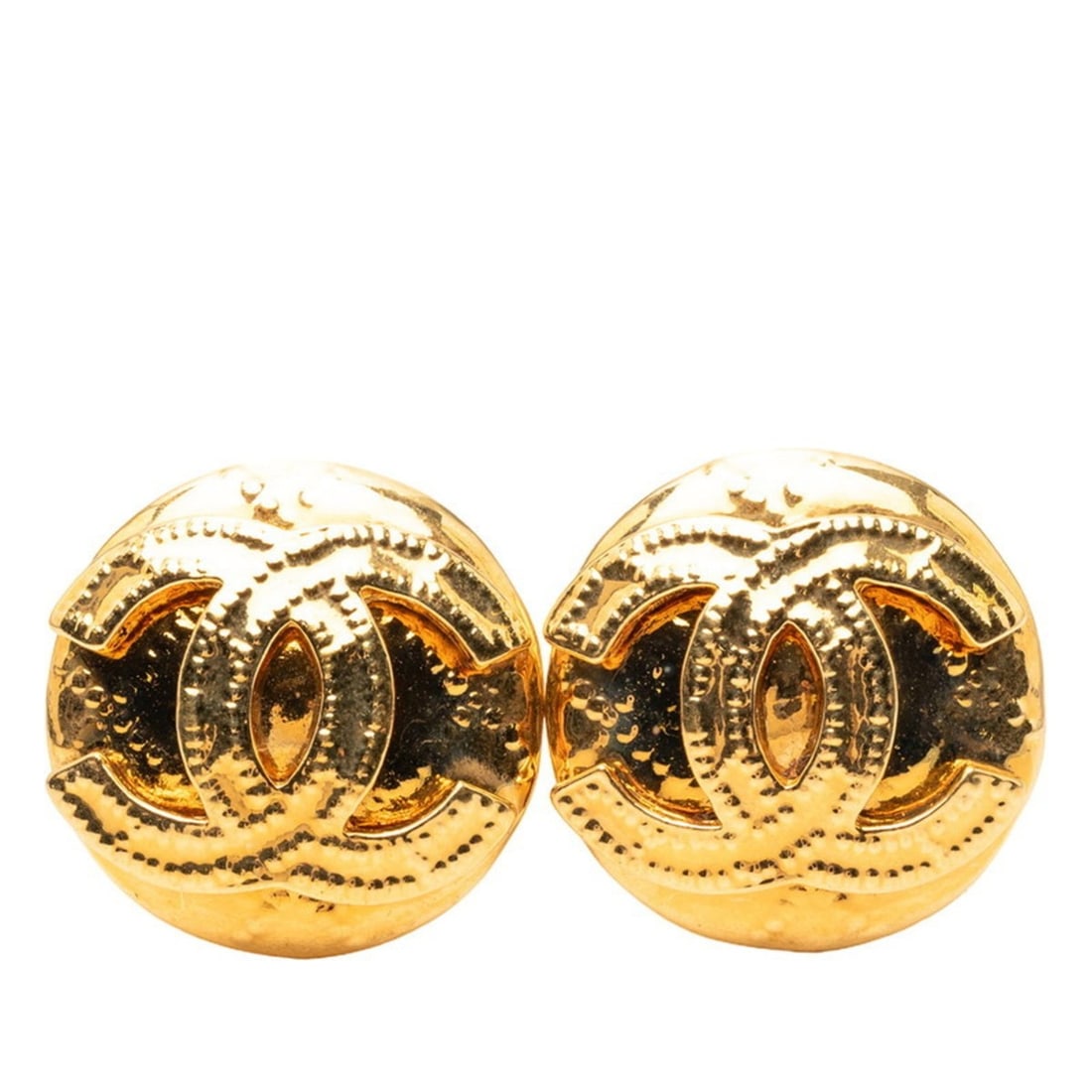 CHANEL Coco Mark Vintage Earrings, Gold Plated, Women's: --- Catalog ---Category: SizeSize (HxWxD): 25.50mm x 25.70mm / 1.00'' x 1.01''Category: DesignType: Clip earringsColor: GoldGender: WomenSeason: VintageCategory: GeneralBrand: Chanel--- Item List ---S