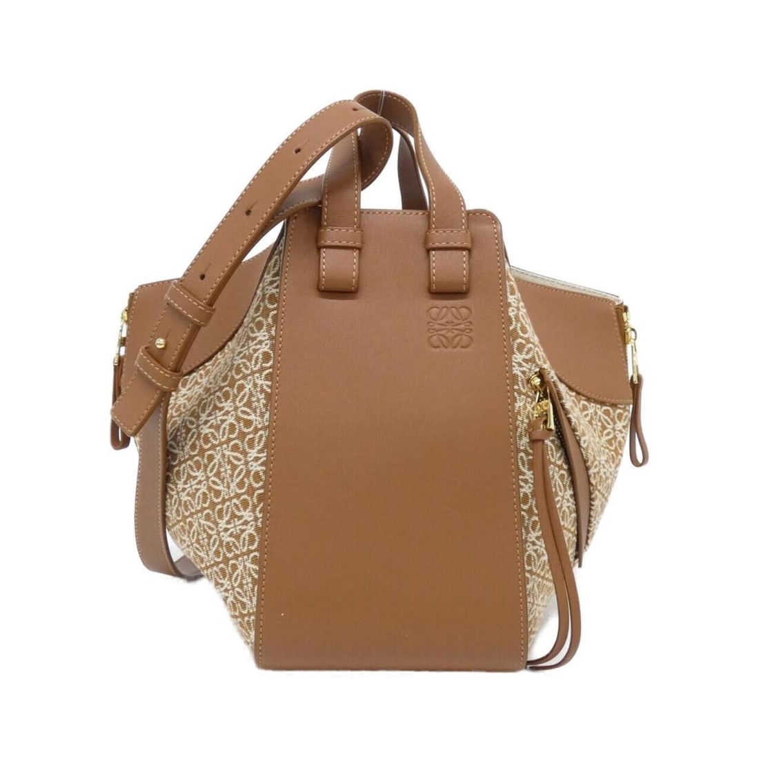 Loewe Hammock Small Shoulder Bag A538S35X43: --- Catalog ---Category: SizeSize (HxWxD): 24cm x 34cm x 27cm / 9.44'' x 13.38'' x 10.62''Category: DesignType: Shoulder bagColor: BrownGender: WomenMaterial: Canvas , Leather Leather/Fur Type: