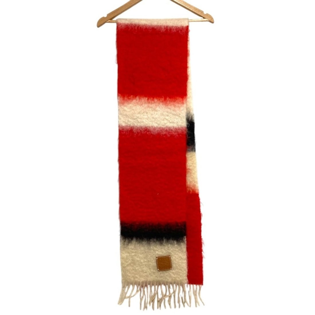 LOEWE Anagram Leather Patch Wool Mohair Shaggy Scarf Red Women's Luxs Pre-owned Brands: --- Catalog ---Category: SizeSize (LxW): 1.83m x 23cm / 72.04'' x 9.05''Category: DesignType: StoleColor: Multi-color, Red colorGender: WomenMaterial: Wool , Mohair Category: GeneralBrand: Loewe--- It