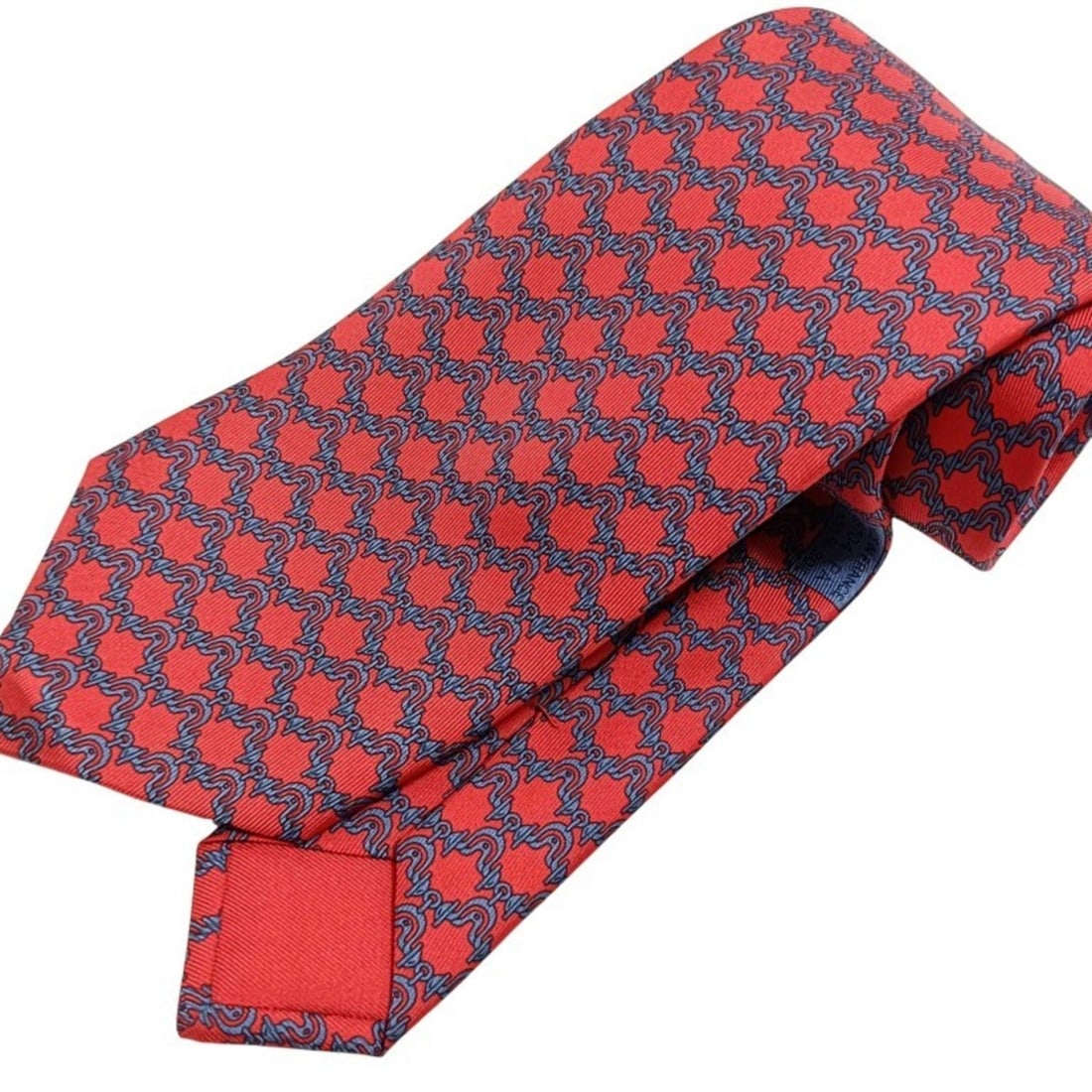 HERMES Hermes tie, red and blue silk, men's: --- Catalog ---Category: SizeWidth: 8cm / 3.14''Total Length: 147cm / 57.87''Category: DesignType: CravatColor: Blue, Red colorGender: MenMaterial: Silk 100%Category: GeneralBrand: Hermes--- Item