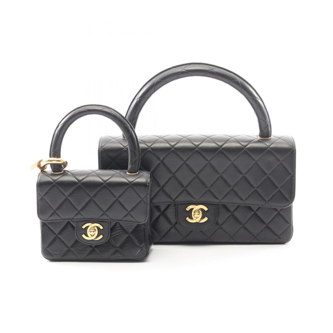 CHANEL Matelasse Parent-Child Handbag, Lambskin Leather, Women's, Black: --- Catalog ---Category: SizeSize (HxWxD): 14cm x 26cm x 6.5cm / 5.51'' x 10.23'' x 2.55''Category: DesignType: HandbagColor: BlackGender: WomenMaterial: Leather Leather/Fur Type: LambskinCategory: Ge