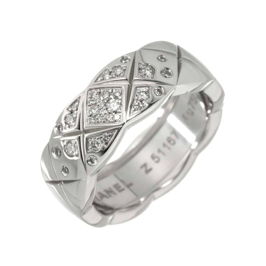 CHANEL Coco Crush Medium #48 Diamond Ring in 18K White Gold (750) (1 of 16)