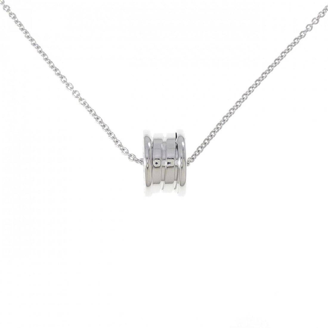 Bvlgari B.zero1 necklace: --- Catalog ---Category: SizePendant Size: 14.7mm x 9.2mm / 0.57'' x 0.36''Neck Circumference: 40 cm / 15.74''Category: DesignGender: WomenMaterial: White gold (18K)Pendant Type: PendantNecklace