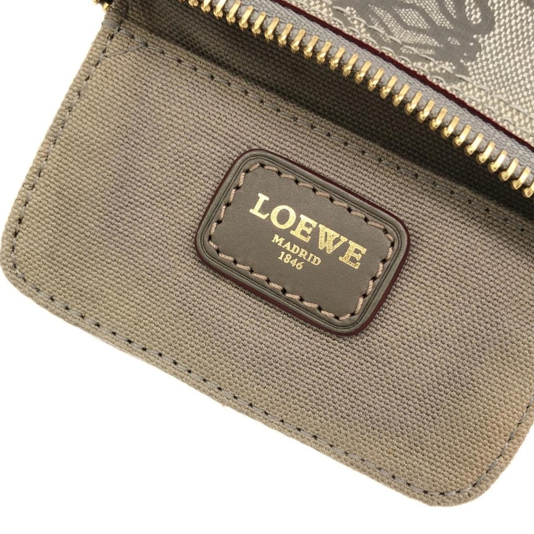 Loewe handbags - 9