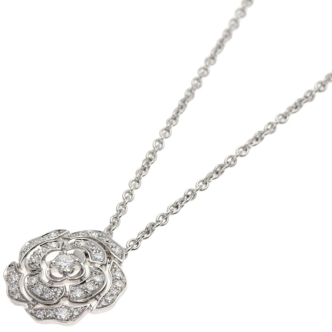 CHANEL Camellia and Diamond Necklace in 18K White Gold for Women: --- Catalog ---Category: SizeWeight: 6g / 0.21oz.Pendant Size: 14.3mm x 14.6mm / 0.56'' x 0.57''Neck Circumference: 43 cm / 16.92''Category: DesignStone: DiamondGender: WomenMaterial: White gold